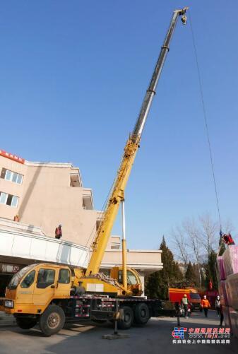 逆战！百台徐工设备驰援武汉、河南、北京三地“小汤山”医院建设！