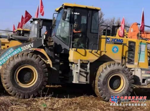 逆战！百台徐工设备驰援武汉、河南、北京三地“小汤山”医院建设！