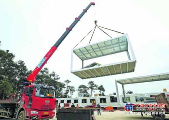 贵阳市公共卫生救治中心应急工程项目（将军山院区）加紧建设