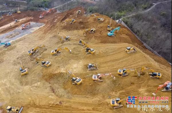 山推设备支援南京“火神山”医院建设