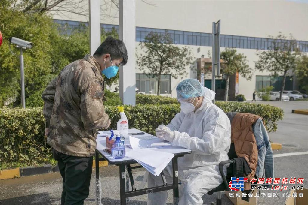 三一集团“自掏腰包”200万，免费给员工做核酸检测