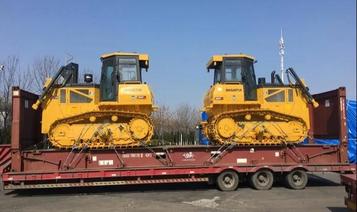 山推DH17B2全液压推土机批量发运南亚市场