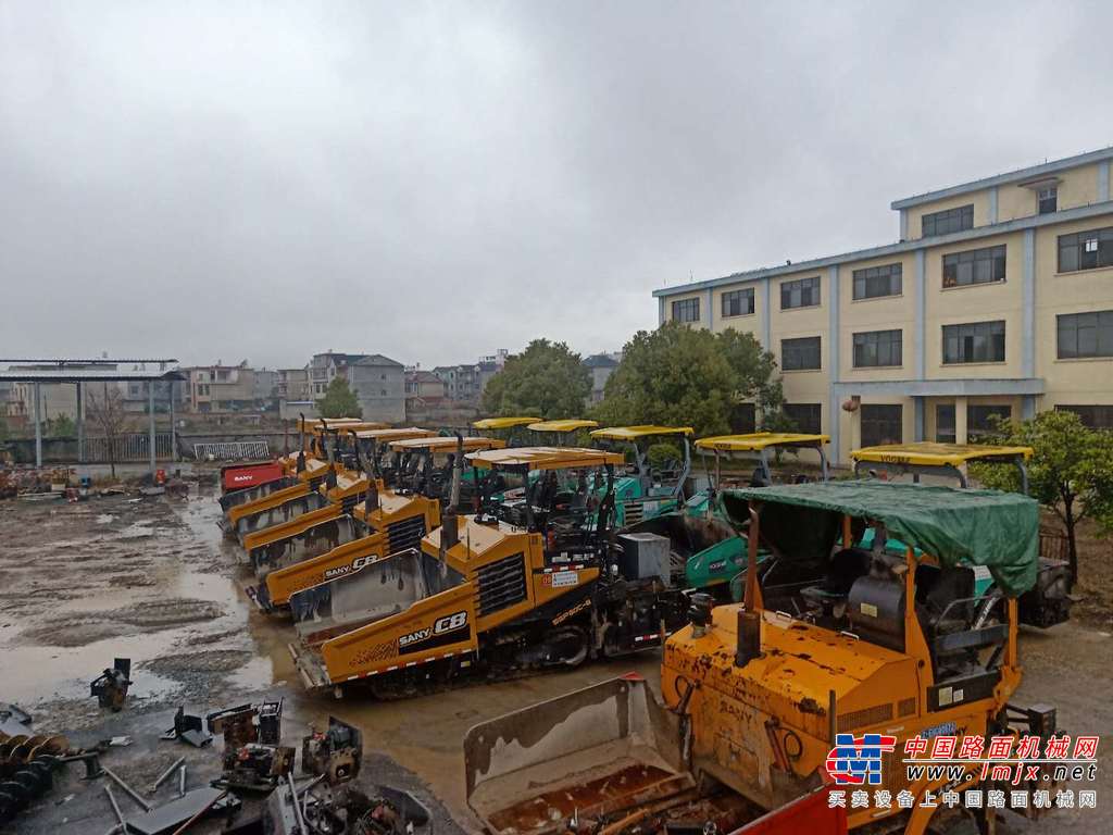 黑色路面 红色心 ——三一路机用户价值体验