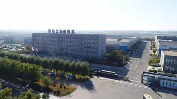 精准、高效、智能，驶入智能制造“快车道” 履带底盘公司全面推进自动化生产线建设