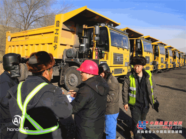 鼠你最红| 徐工批量交车！非公路宽体自卸车奔赴矿山前线