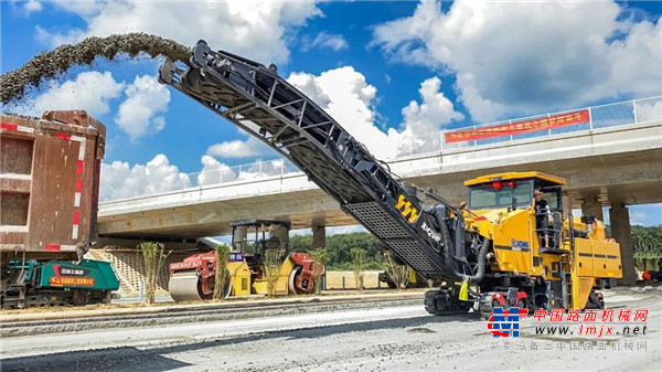 可靠、高效，徐工兩米大型銑刨機施工各大高速公路