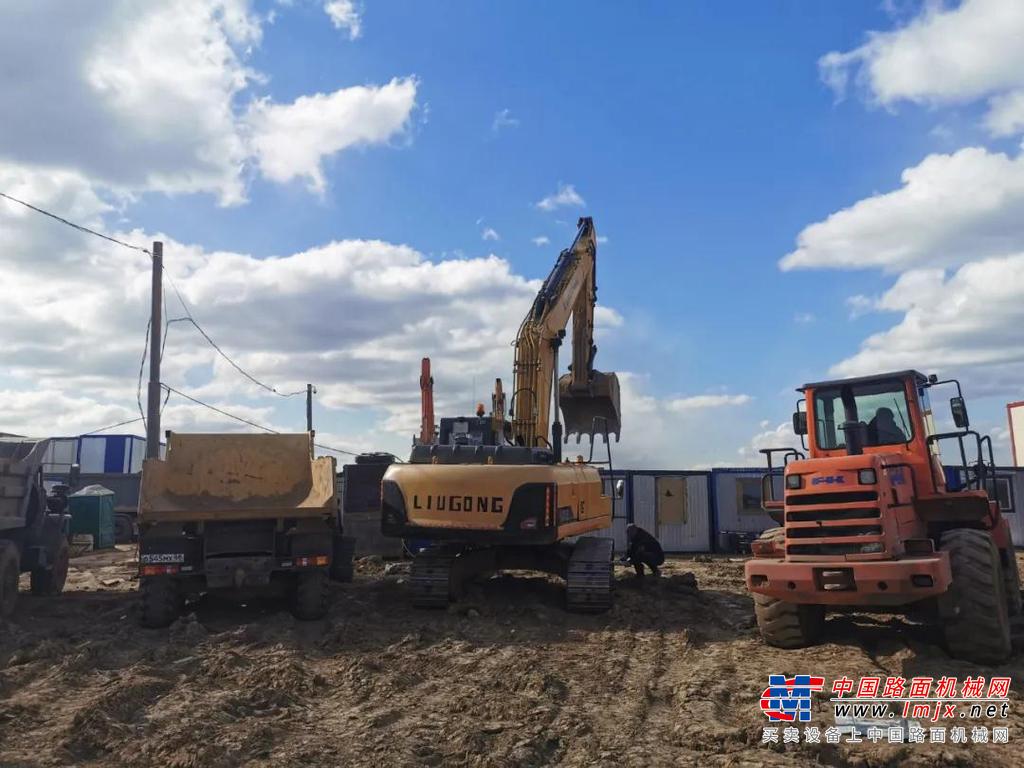 全球共命运 危机寻突破 | 柳工首批约150000只口罩飞抵37个国家