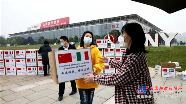 刚刚，三一又给海外34国捐了100万个口罩！