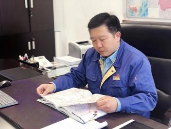 锋向标| 笃定初心 主动担当 矢志奋进——2019年度徐工集团劳模韩跃进