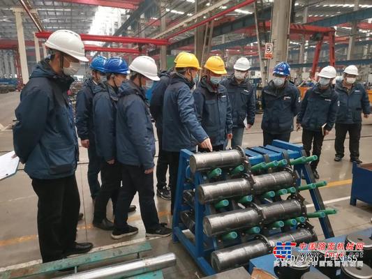 山河智能：严抓环境安全，确保安全生产——总经理带队检查环境安全工作