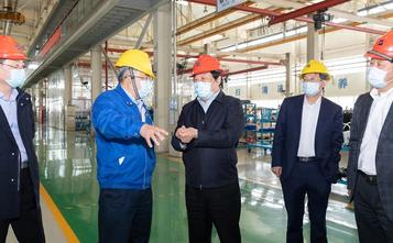 谭旭光到山东临沂企业说：四月份实现翻番增长
