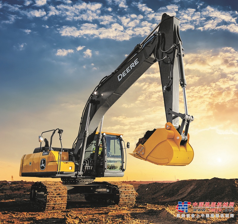 約翰迪爾公司在中國推出全新一代20噸級挖掘機