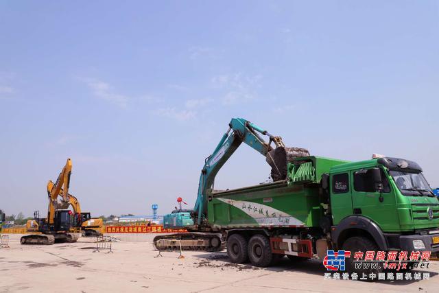 挖掘機“風向標”折射中國複工複產正在“快進”
