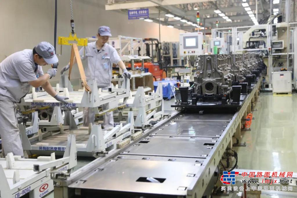 精益制造 科学排产 汉马发动机产量再创新高 日单班产量达130台