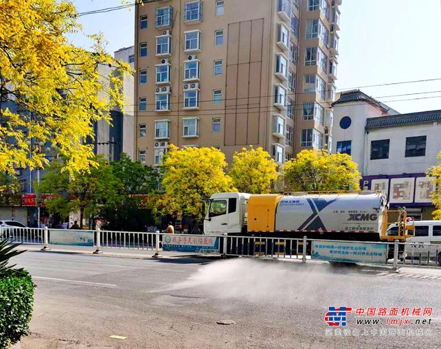 满城尽带黄金甲！徐工包揽河北魏县道路保洁!