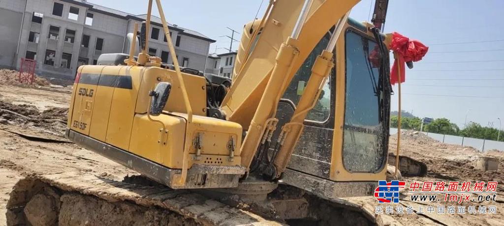 何老板：选择临工E6135F，就是冲着耐久性来的！
