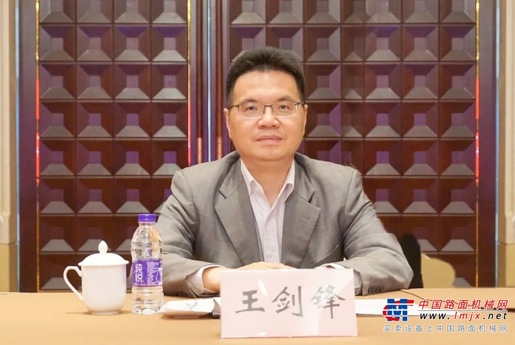 混改动真格！徐工与苏商会、苏民投签署战略合作