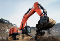 斗山在中国多地陆续签订大型挖掘机订单