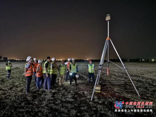 Topcon 毫米GPS 3D摊铺系统成功应用于邯郸机场
