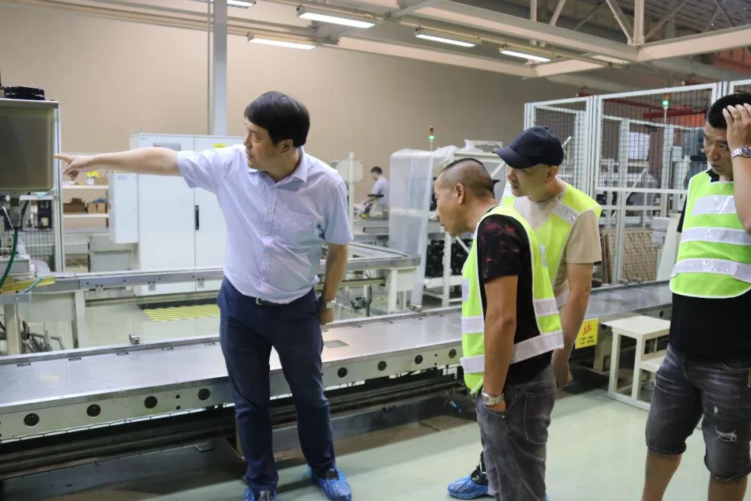 福建客户走进华菱星马参观考察