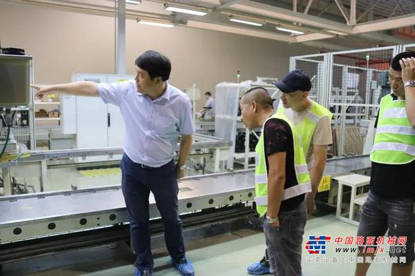 福建客户走进华菱星马参观考察