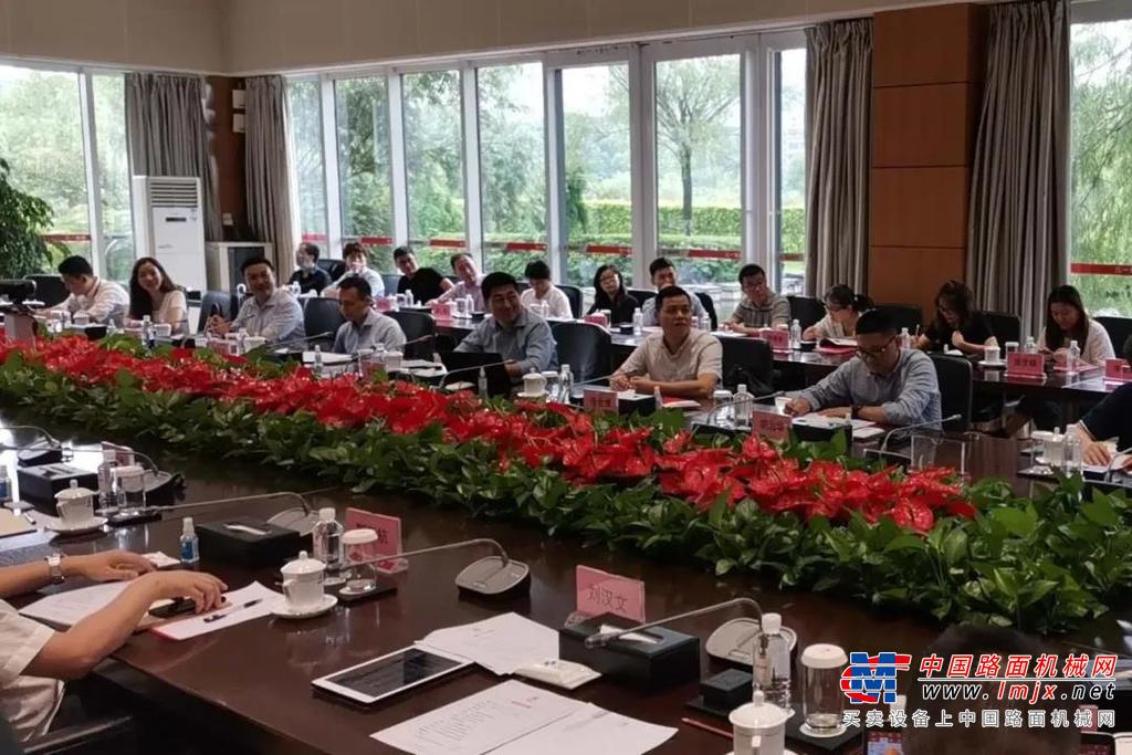 三一、腾讯正式签约！联手打造行业首个智慧呼叫中心
