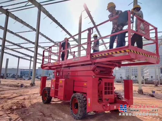 无惧复杂恶劣工况！临工重机SR1623越野剪叉何以独步江湖？