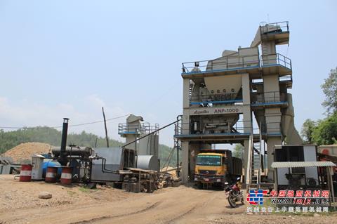 安迈沥青搅拌设备为尼泊尔道路工程建设保驾护航