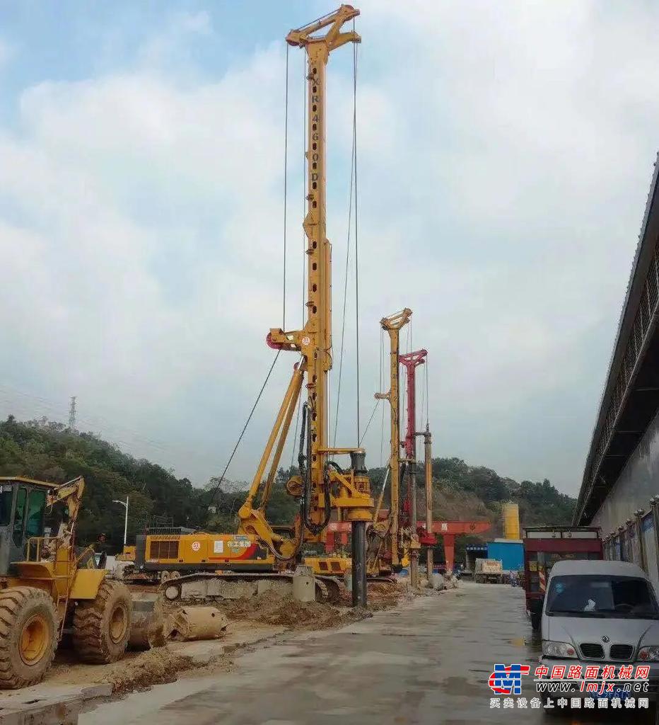 史立春接受央视《经济半小时》采访