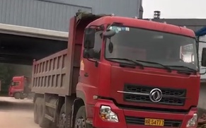 鑫海路机封闭车道视频