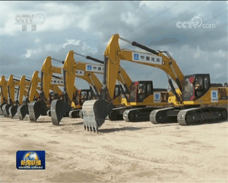 世界级机场要来了！柳工设备助力白云机场三期建设！