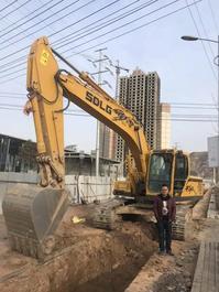 【临距离】8年，跑赢时间！跑赢人生！对话临工挖掘机老板王立民