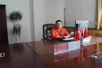 山河智能助力易普力自营钻孔降本增效