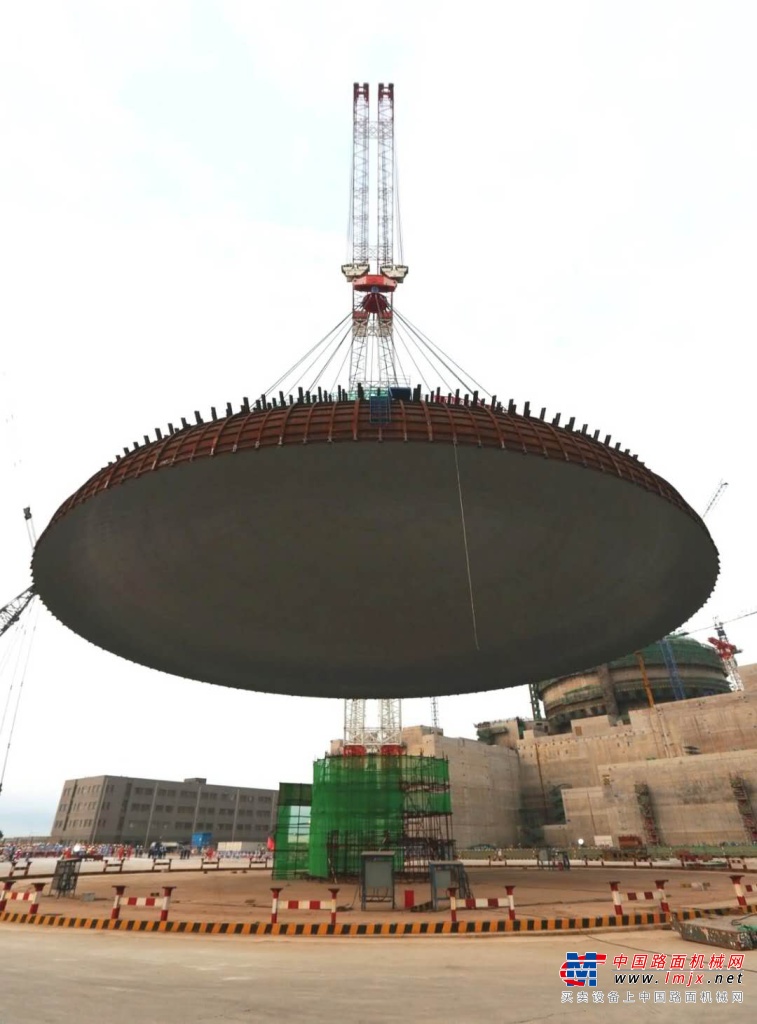 大国重器！中联重科3200吨履带起重机助力华龙一号福清核电6号机组外穹顶吊装完成