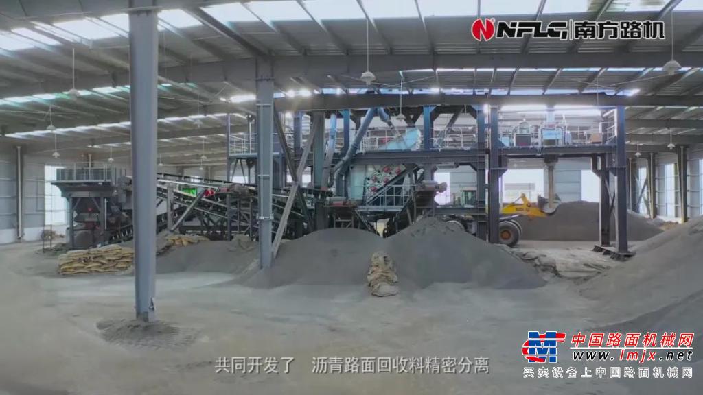 南方路机原再生一体式沥青混合料搅拌设备应用于广东天诺