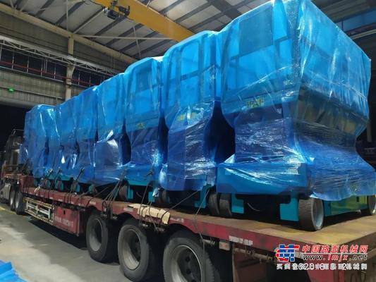 山河智能电动剪叉批量发货东北市场