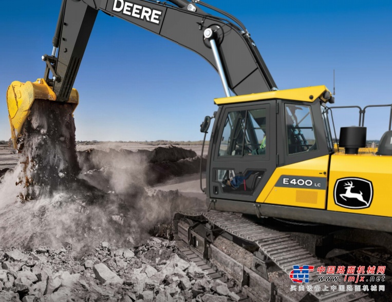 新王登基！約翰迪爾全新E400LC挖掘機正式君臨礦山！