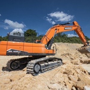 【海外新品】斗山欧洲推出DX420LC-7履带式挖掘机
