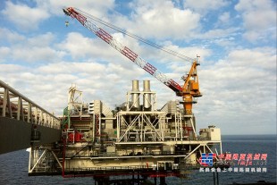利勃海尔海上起重机将用于阿塞拜疆石油平台建设