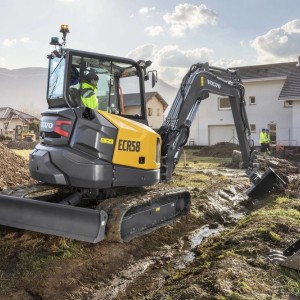 【海外新品】沃尔沃建筑设备推出紧凑型挖掘机 ECR58