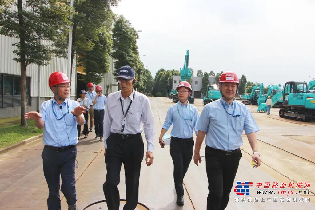 中国工程机械工业协会祁俊会长一行到访神钢建机中国