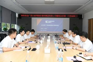 柳工装载机助力港建 | 强强联合，共促港口新发展