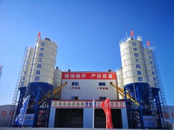 山推建友助力石衡沧港铁路建设