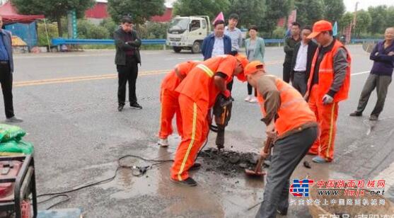 邓州公路局举办全市干线公路养护专业技能选拔赛