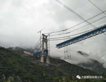 方圆SC100型桥梁永久型斜式升降机在金沙江特大桥项目展风采