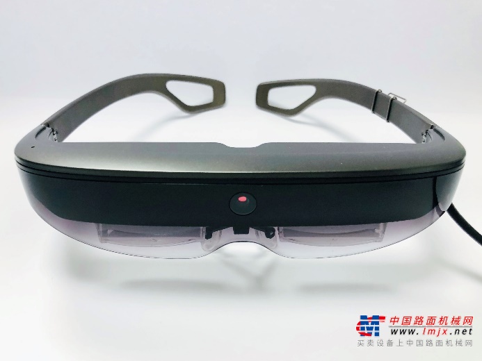业内首款！斗山远程巡检AR&VR眼镜即将发布
