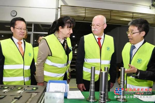 德国驻华大使莅临柳工参观交流