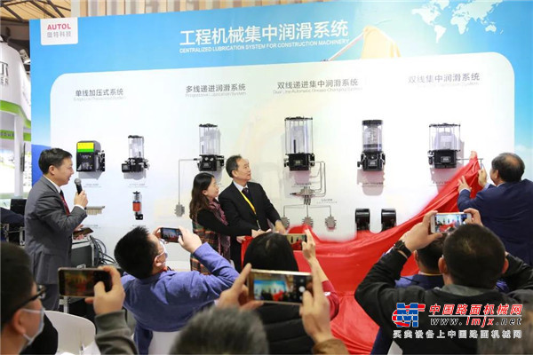 【首發】奧特科技新品發布會閃耀2020上海寶馬展
