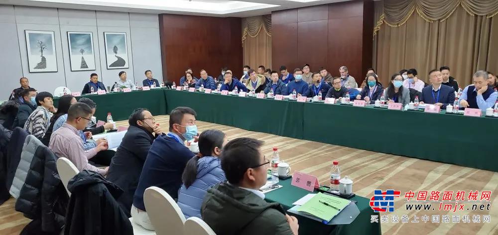 发动机润滑油中国标准开发创新联盟第十二次工作组会议成功召开