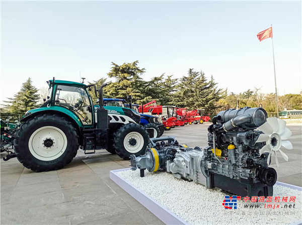 潍柴集团战略重组雷沃重工 加速推进中国农业装备迈向高端